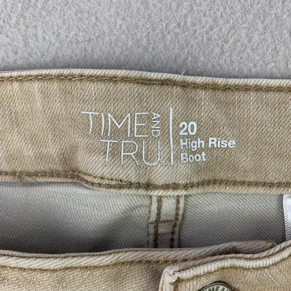 Time and Tru High Rise Bootcut Jeans Women 20 Tan Khaki Casual Stretch Denim